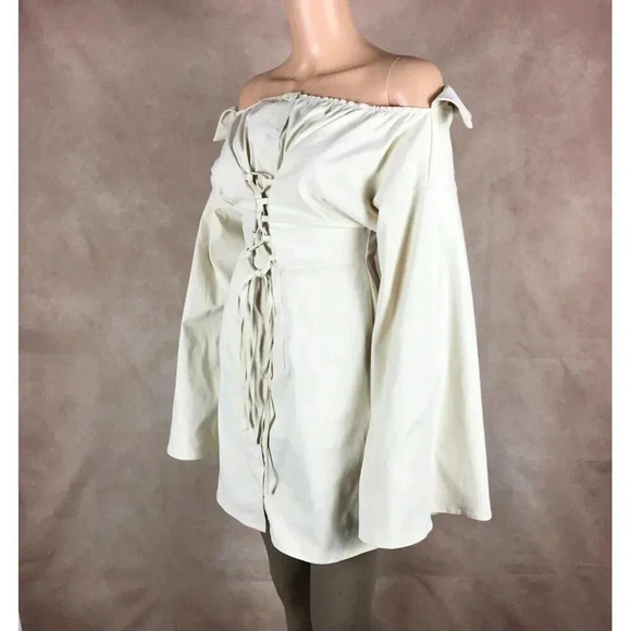 Off-the shoulder Lace Up Mini Dress NWT Size 8/10 - Picture 4 of 7
